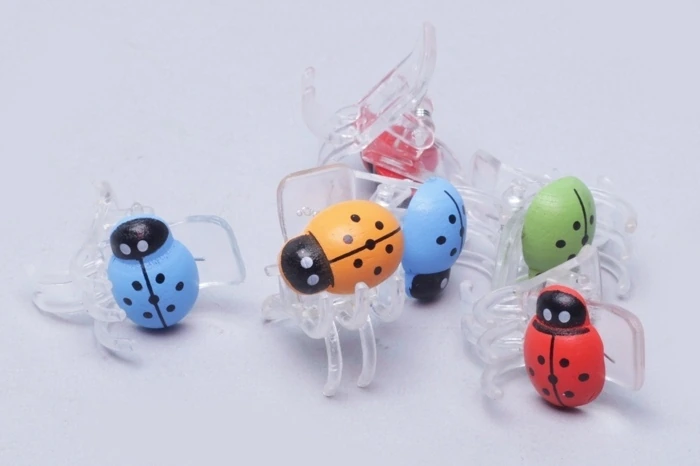 Клипса для фиксации растений 3,5х3,5см Божья коровка 6шт.																		