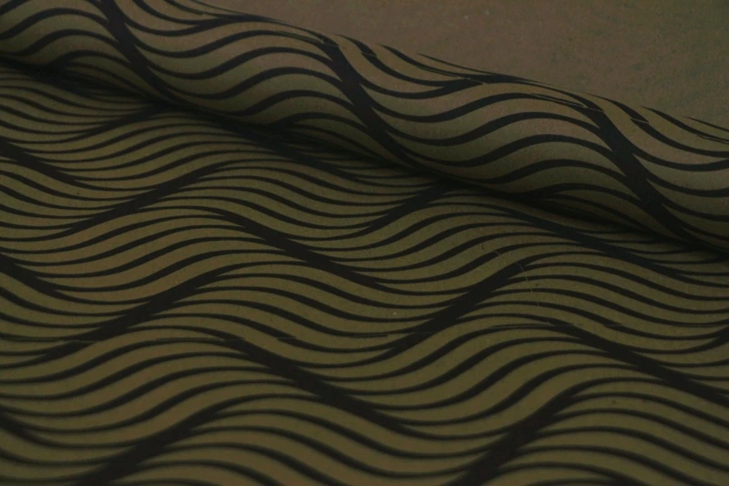 Крафт бумага "Сюита" 70 см*8,5 м ± 5%