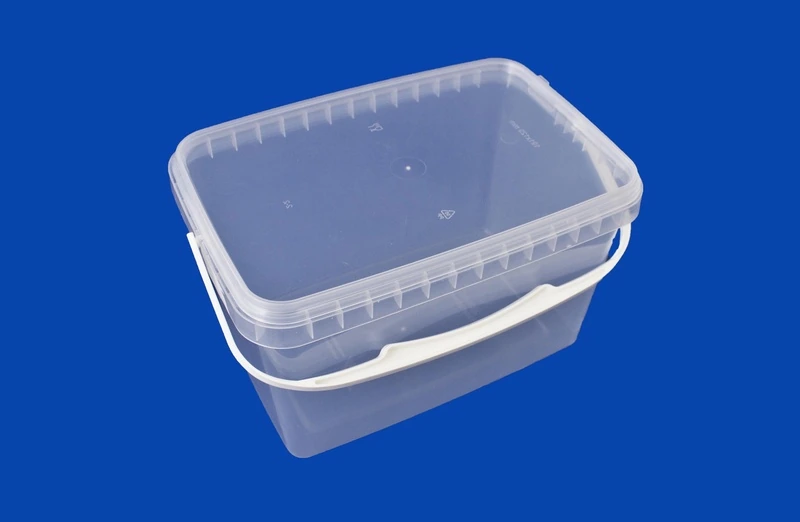 Ведро 2 л прозрачное прямоугольное с крышкой БСВ / 70