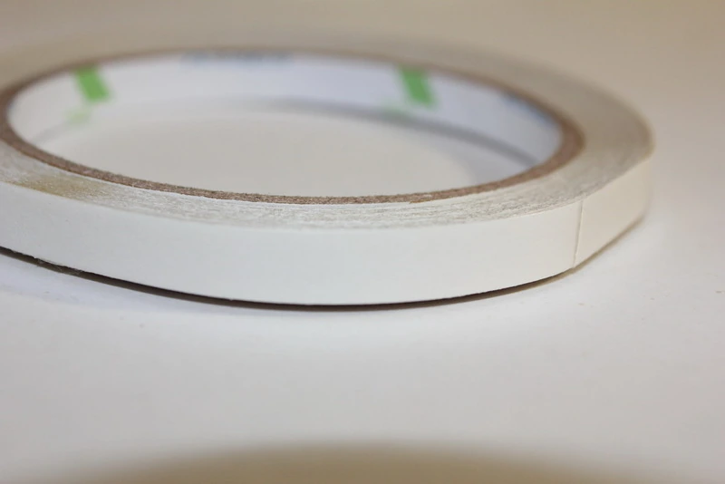 Скотч двухсторонний 8 мм х 18 м