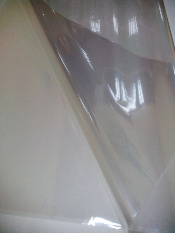 Пленка прозрачная 0,7х1,0 в листах