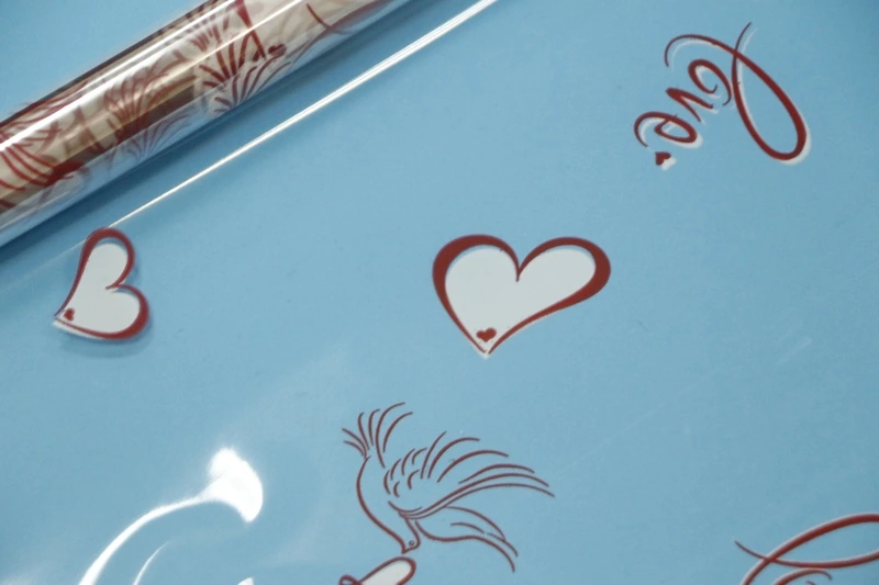 Пленка 700  LOVE 2цв рул