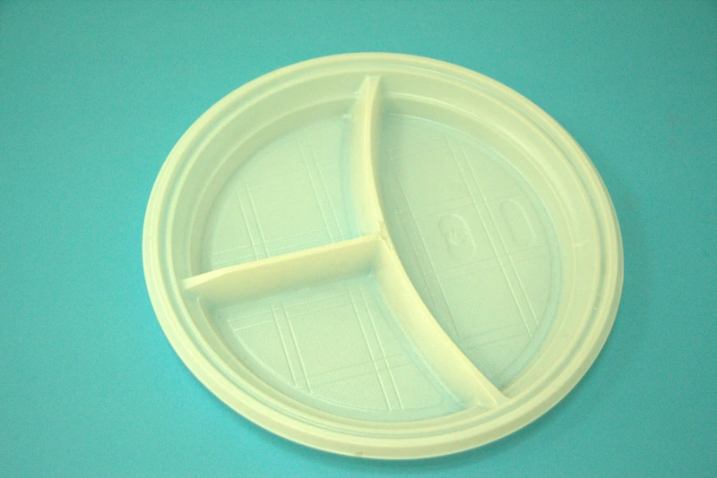 Тарелка пластиковая Д 205,220 мм белая 3-х секц / 100 / 1400