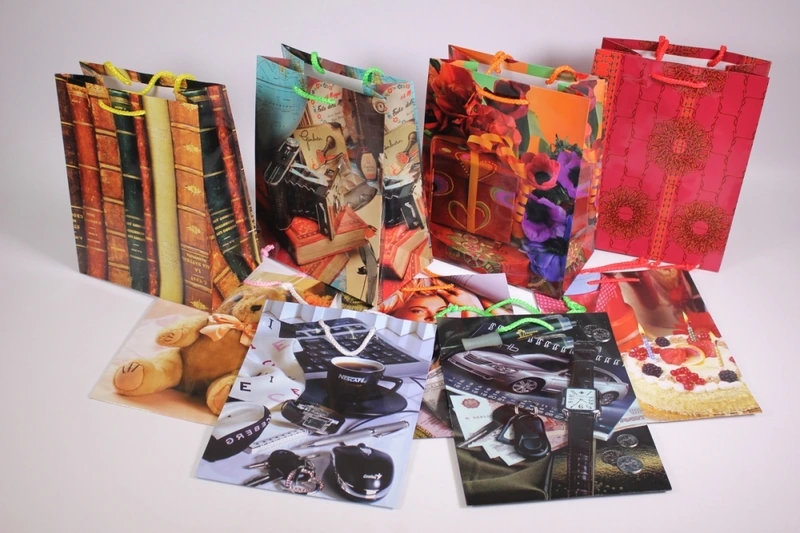 Сумка бумажная ламин.18х23 см