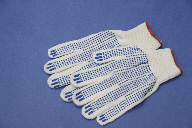 Перчатки х/б 6 нитей 10 класс белые точка / 10 /