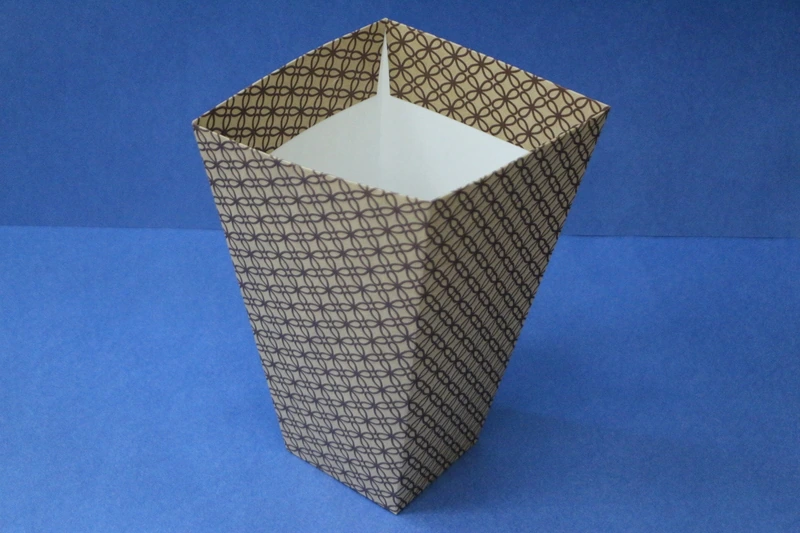 Плайм пакет для цветов трапеция H27 D15/9