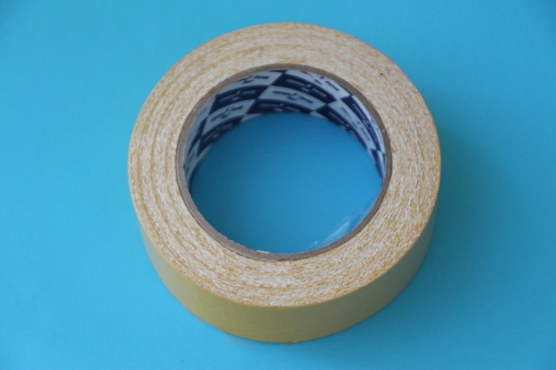 Двусторонняя лента 38 мм х 25 м ткань / 48