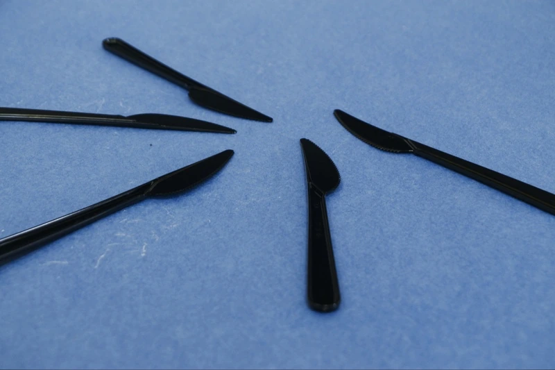 Нож столовый ПРЕМИУМ черный / 50 / 2500