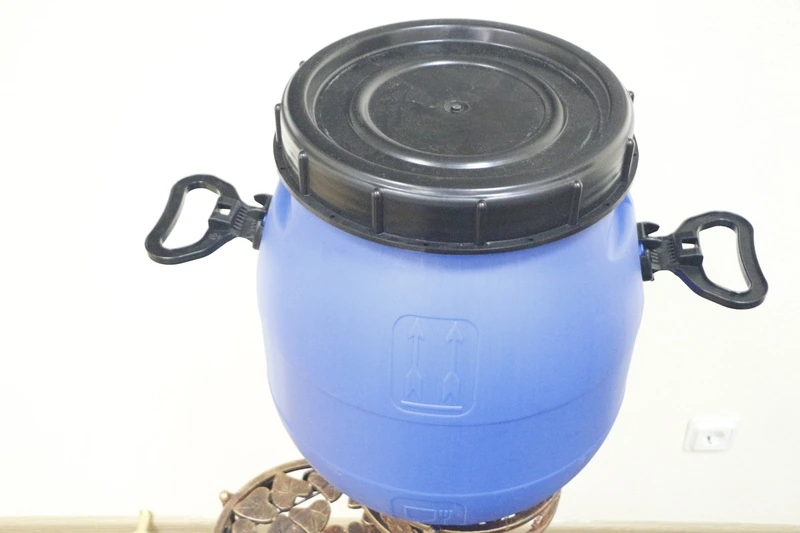 Бочка п/э 30 л с винтовой крышкой БП3 30