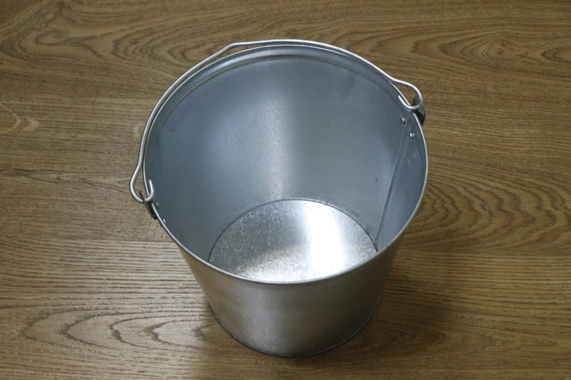 Ведро 9 л оцинкованное / 10