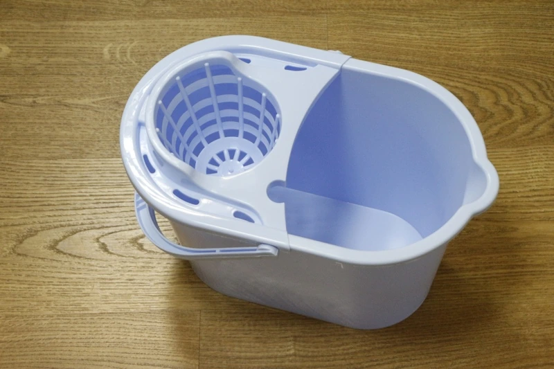 Ведро с отжимом 10 л М1012 (26846)/8