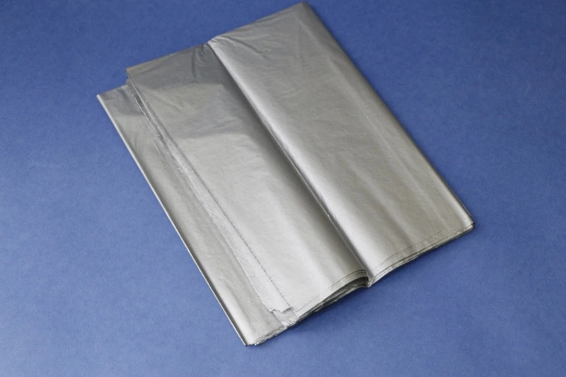 Бумага тишью  76х50см,10 лист. серебро