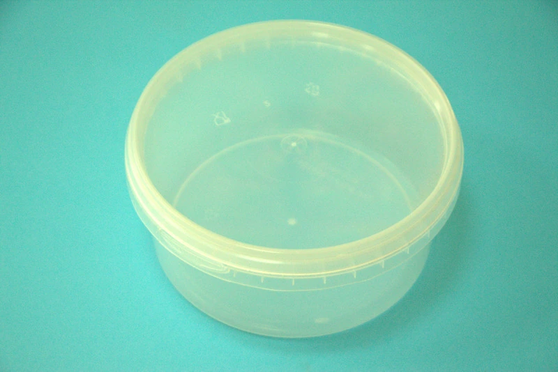 Банка литьевая 500 мл (d=130 мм) прозрачная с крышкой и замком / 260