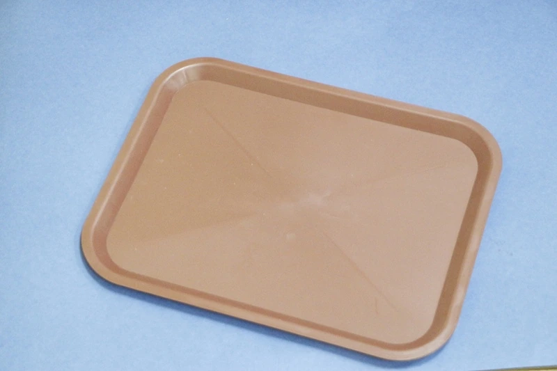 Поднос столовый 370х470 мм Бр. (31325) / 20