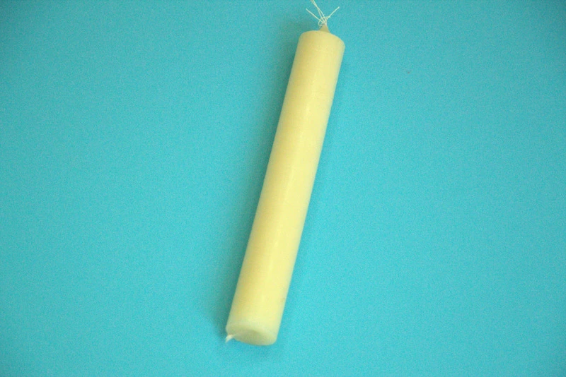 Свеча хозяйственная большая / 120