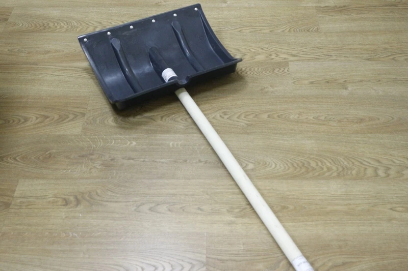 Лопата снег. пласт. 500х400 Канада (24461)