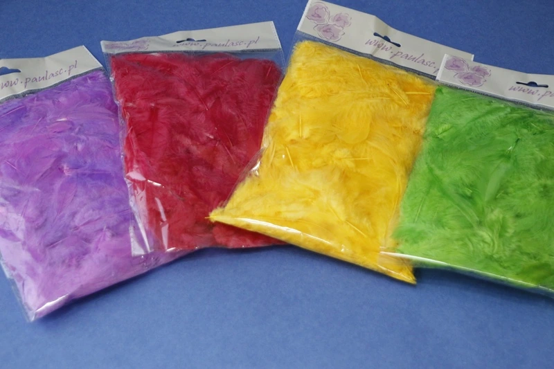 Перья цветные  9см, П