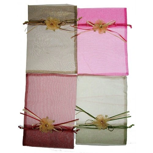 9004 Мешочек подарочный МИКС 20*28см 